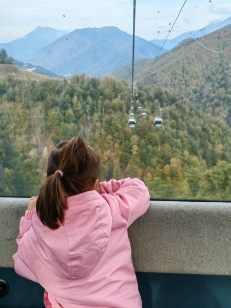 How to get to Rosa Khutor from Sochi airport? 4 ways