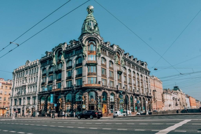 How to get from Minsk to St. Petersburg cheaply: 4 tips