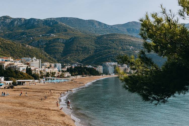 Where are the best beaches in Montenegro - what are the sandy beaches in Montenegro | TURIZM