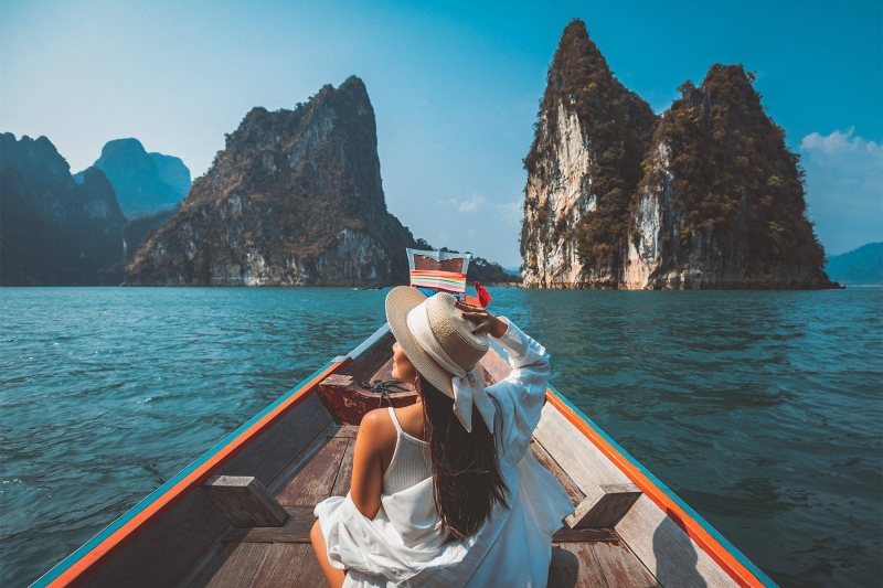Athlete's Mobile Compass: Essential Travel Companions for Sports Travelers | Anton Borodachev's Blog