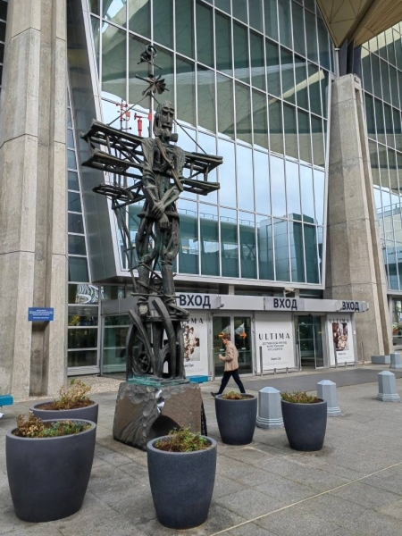 How to get to St. Petersburg from Pulkovo airport? 12 tips