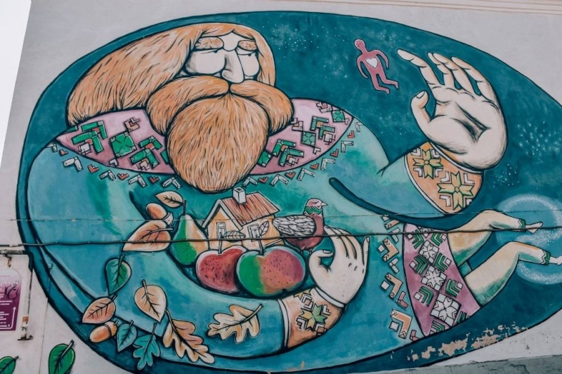 How to get from Minsk to Vitebsk? 4 ways