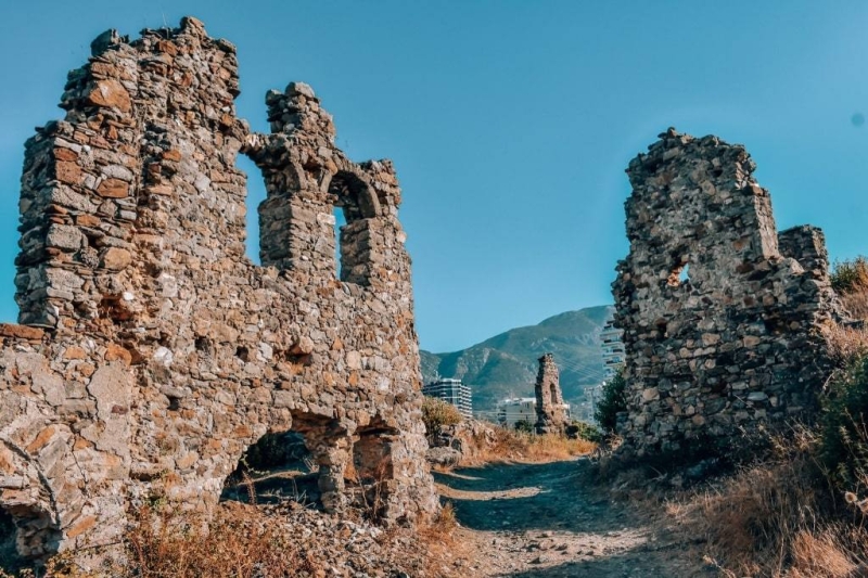 Where to go from Alanya by car and without? 17 travel ideas