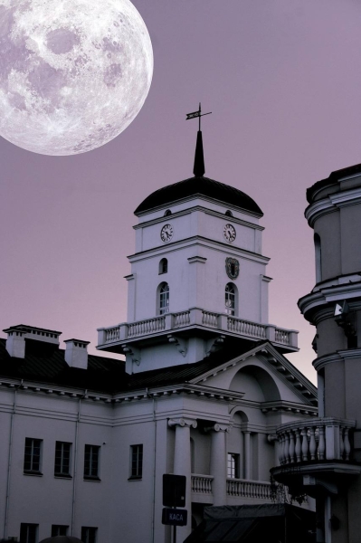 Minsk for adult tourists: where to go after 20:00?