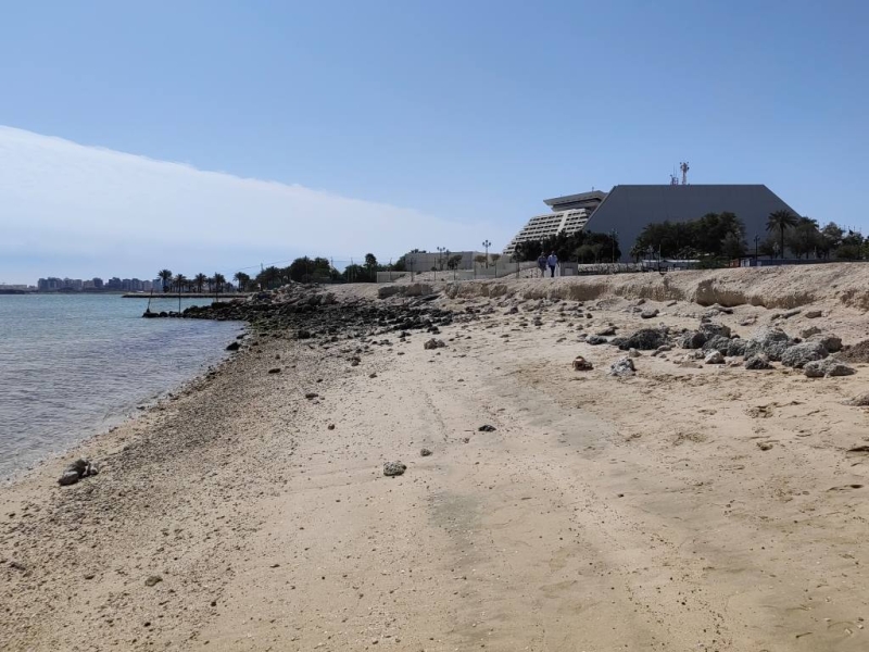 Beaches of Doha or Where to swim in Qatar?