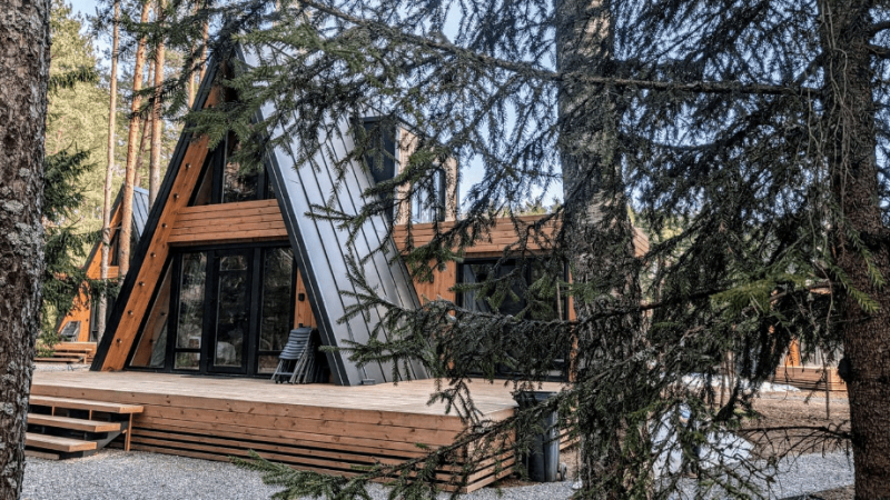 How to get from Minsk to Lake Naroch?