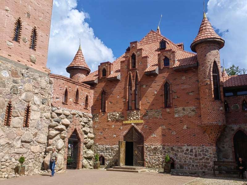 Sula Park: medieval Belarus, an hour from Minsk