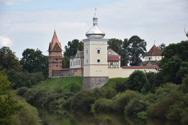 What to see in Novogrudok? Castles, underground crypts, and dark fantasy