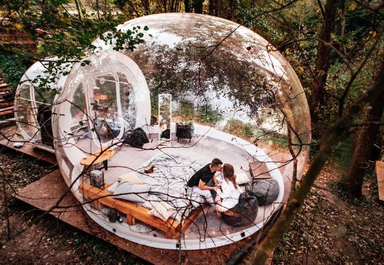 Unusual hotels in Belarus: a night in the hayloft and a room with a ghost